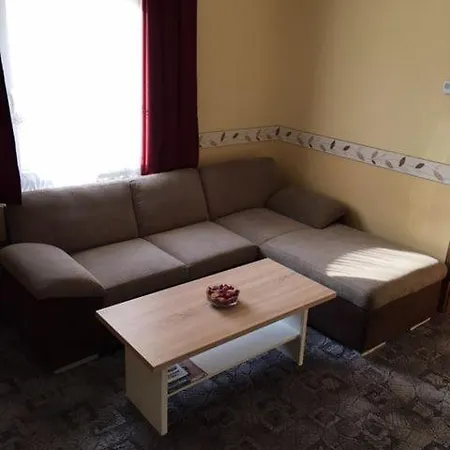 Szazszorszep Vendeghaz *