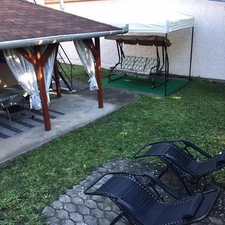 Szazszorszep Vendeghaz Feriehus Mezőkövesd